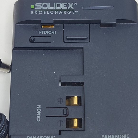 Solidex VC-88 Video Battery Reconditioner & Quick Charger VHS-c Compatible - Picture 8 of 16